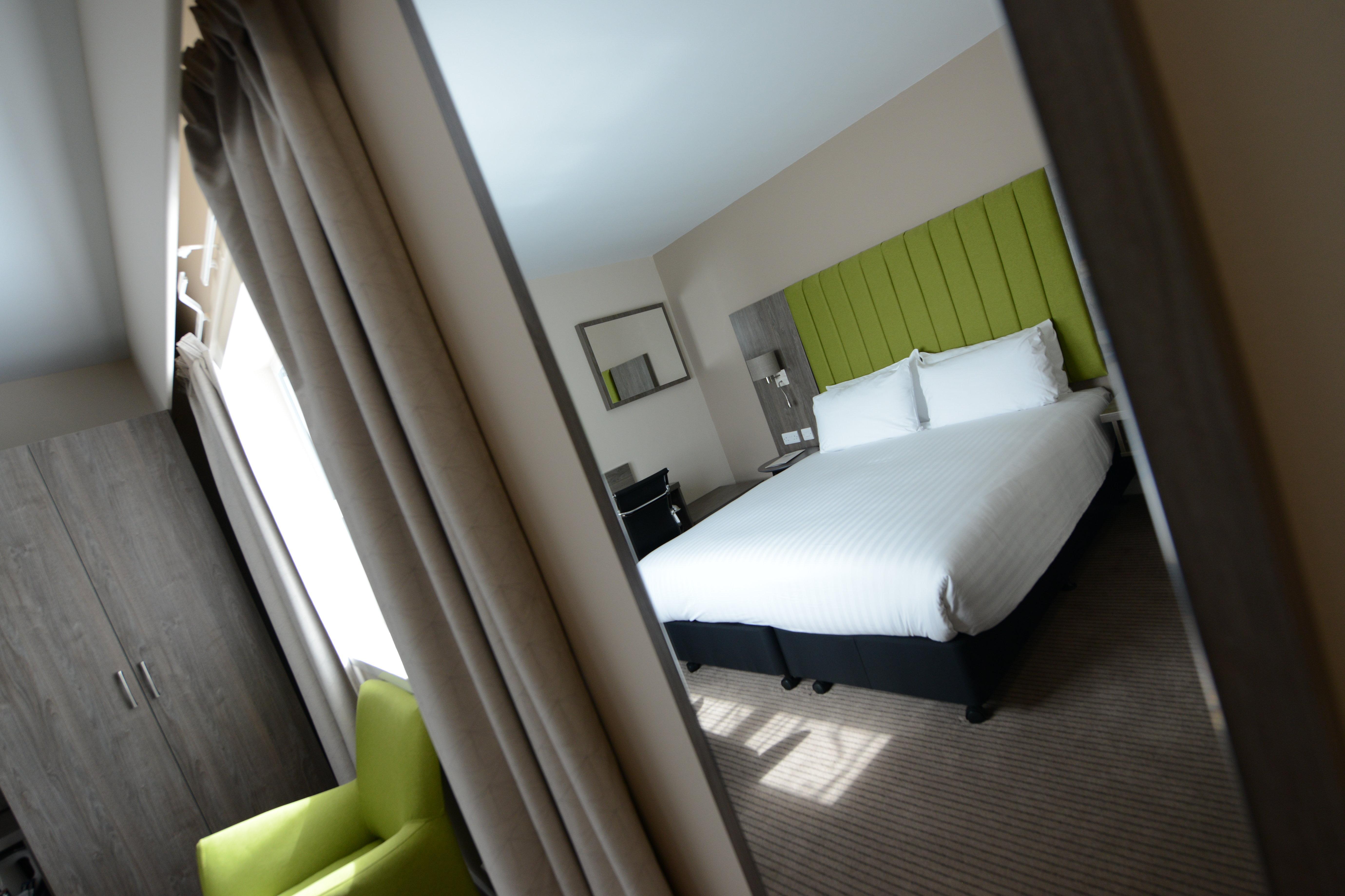 Holiday Inn Wolverhampton - Racecourse By Ihg Exterior photo