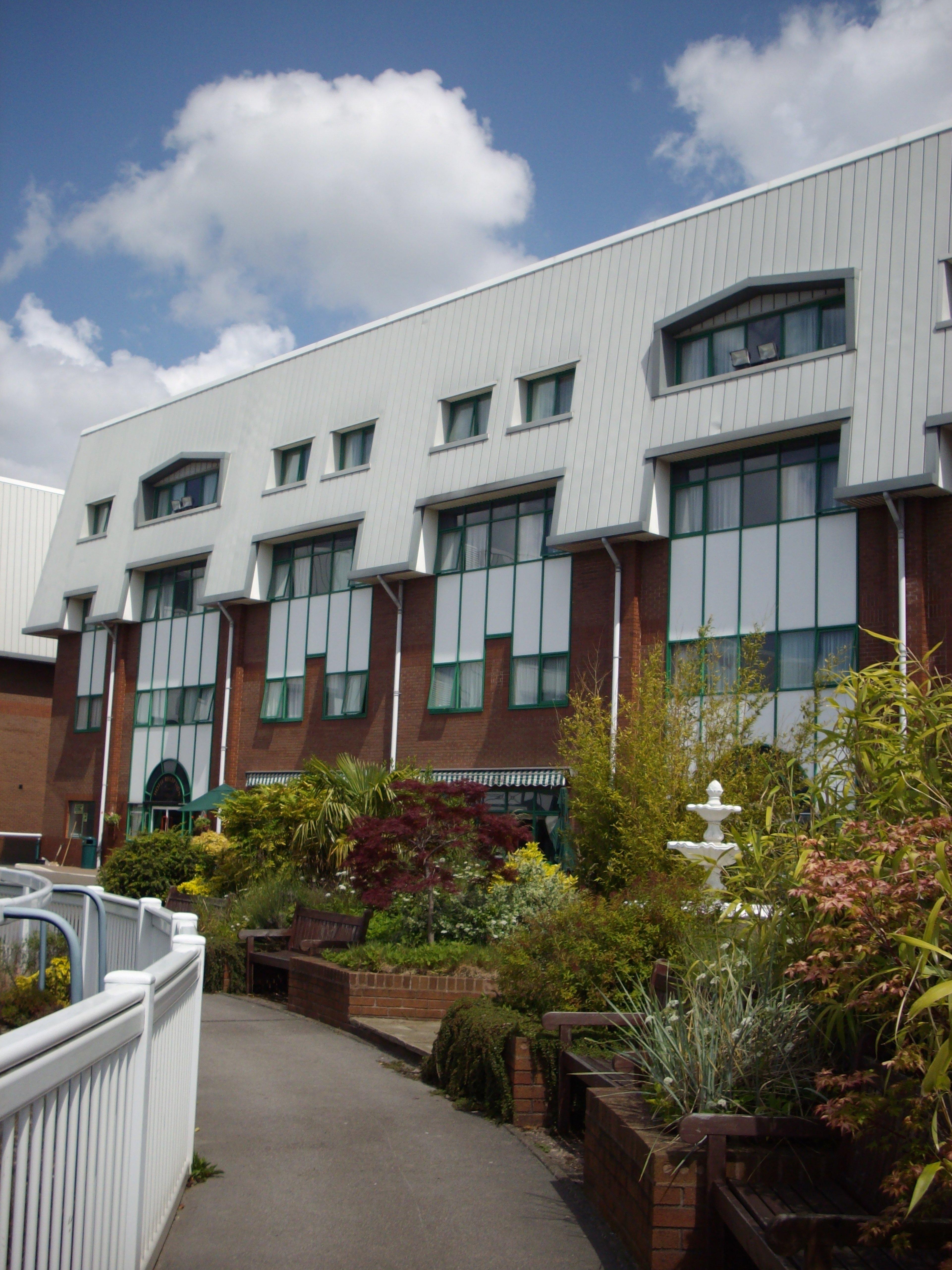 Holiday Inn Wolverhampton - Racecourse By Ihg Exterior photo